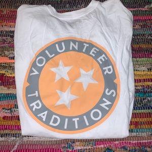 volunteer tradition tee